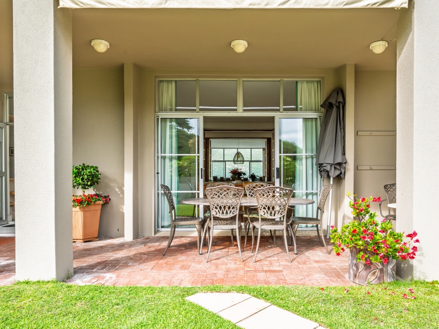 4 Bedroom Property for Sale in Leisure Isle Western Cape